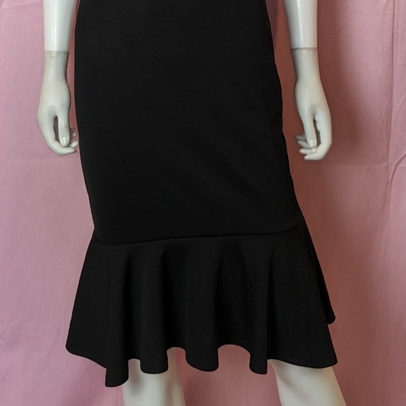 Black Ruffle Hem Short Sleeve Choker Sweetheart Neckline Classic Midi Dress M - Picture 3 of 8
